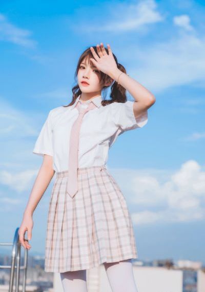 年轻母亲二